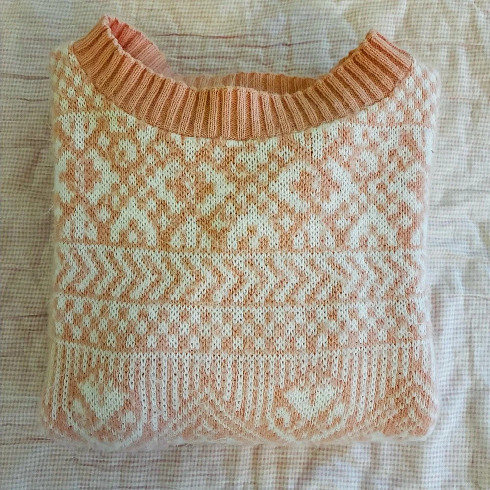 Vintage Pink & Cream Knit Sweater - Picture 3 of 5
